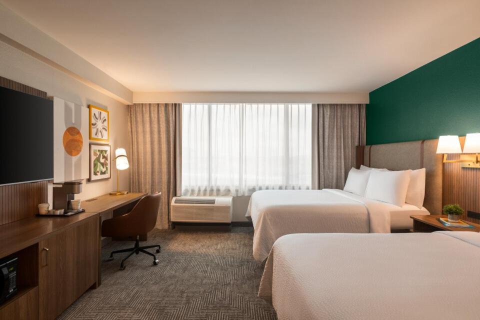 Holiday Inn Nashville Downtown - Stadium By Ihg Exterior photo