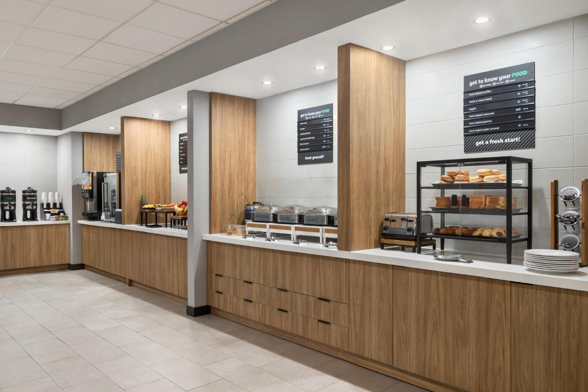 Holiday Inn Nashville Downtown - Stadium By Ihg Exterior photo