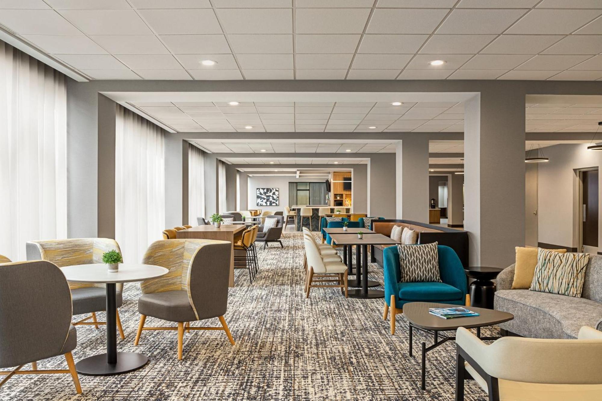 Holiday Inn Nashville Downtown - Stadium By Ihg Exterior photo