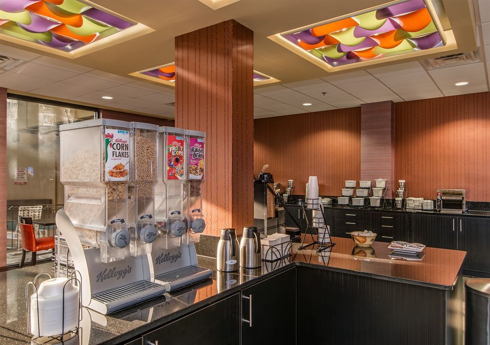 Holiday Inn Nashville Downtown - Stadium By Ihg Exterior photo
